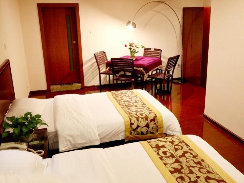 Greentree Inn Guiyang Court Street West Zhongshan Road Subway Station Business Hotel Экстерьер фото